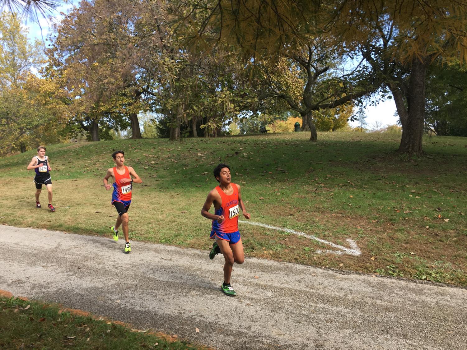 Greyhounds Win XC Districts