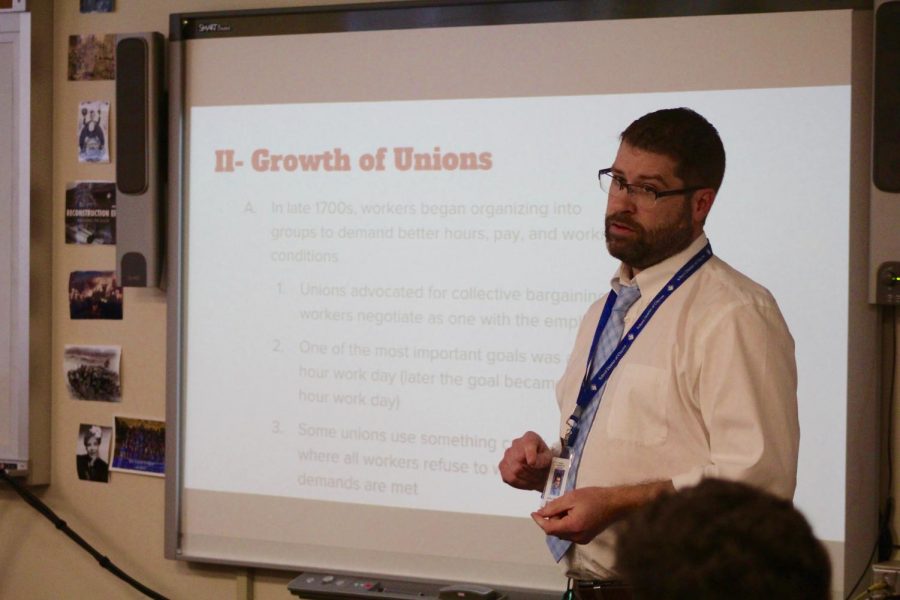 Mr. Meyers lecturing during the freshman co-taught class.