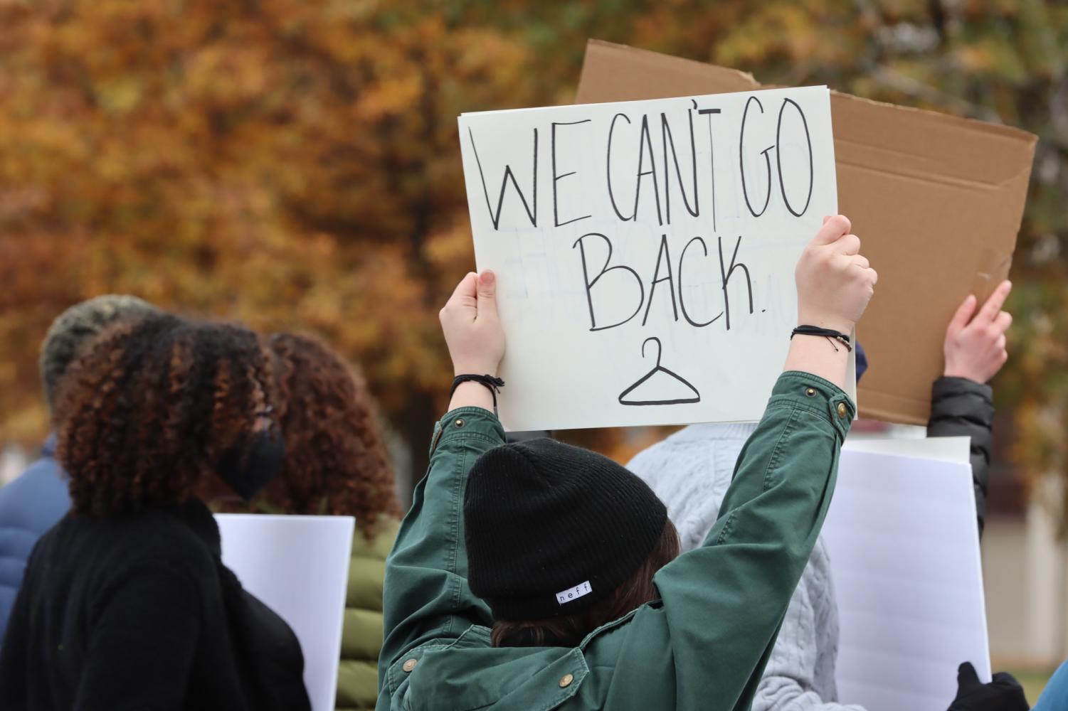 Teens for Choice STL hold Rally for Abortion Rights outside Planned Parenthood