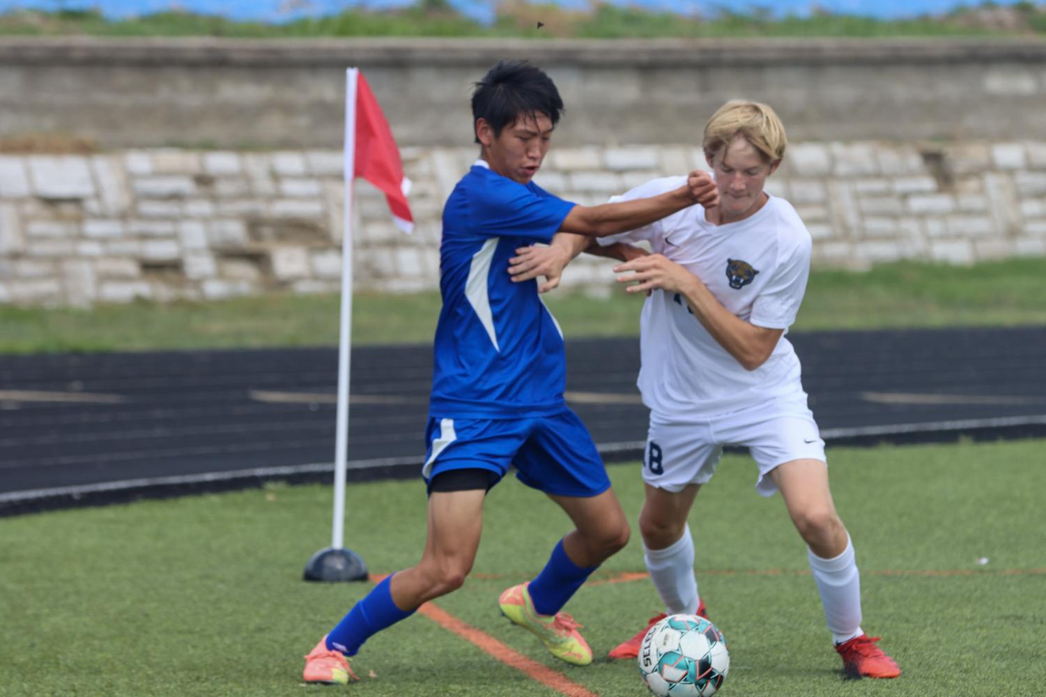 CHS Boy's Varsity Soccer team wins 2-0 against Principia